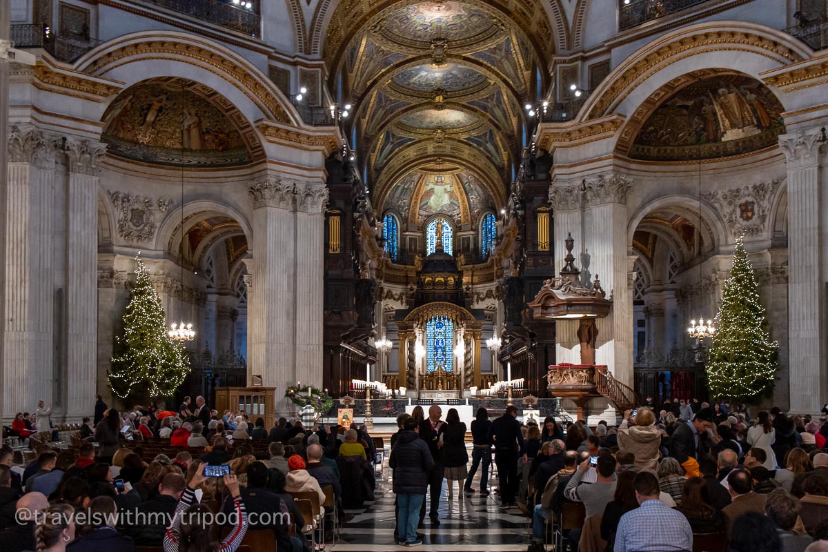Christmas Eve at St Paul's Cathedral