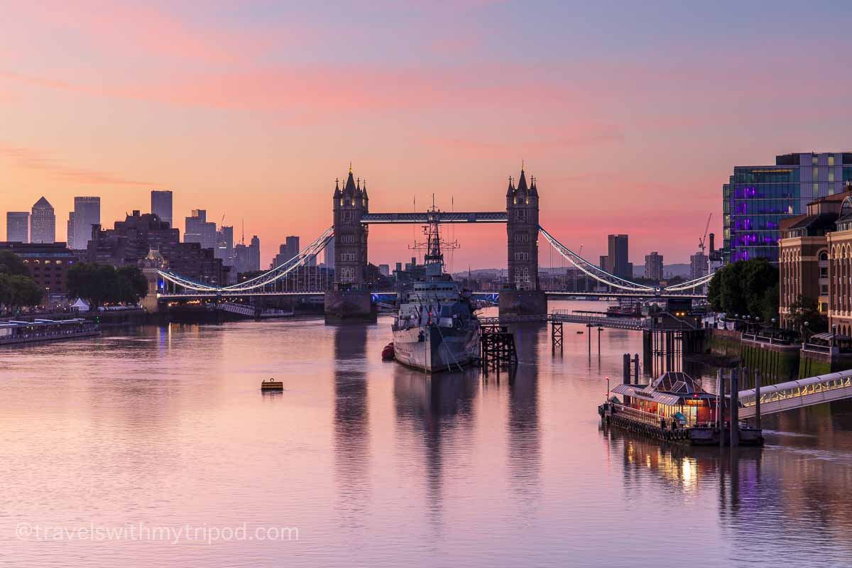 June sunrise in London